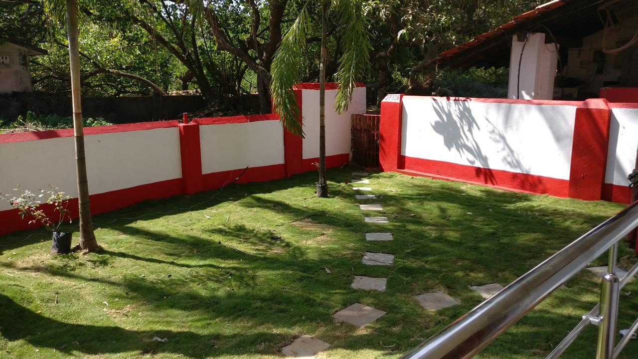 Hotel Mary Joey Baga Exterior photo