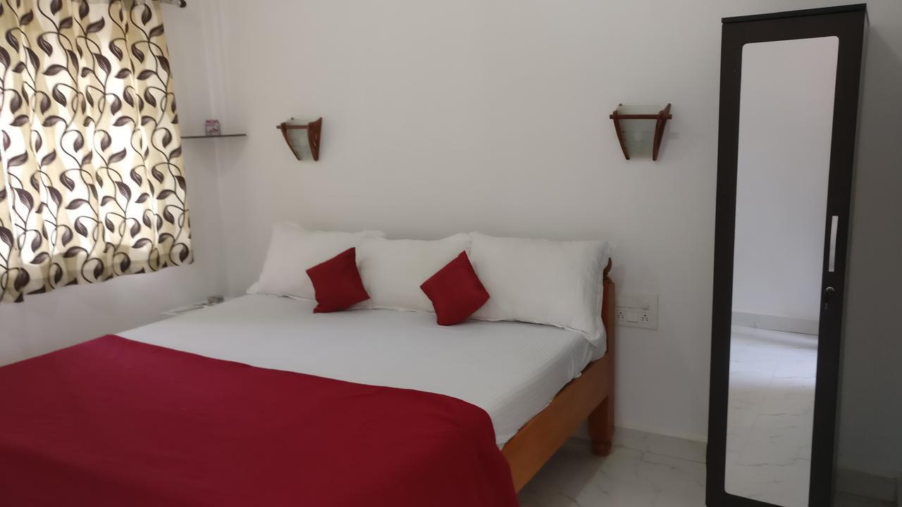 Hotel Mary Joey Baga Exterior photo